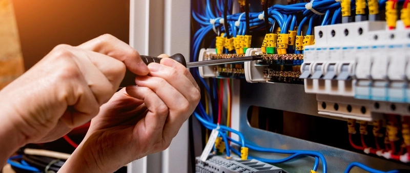 Les services d’électricité proposés par JEFBAT